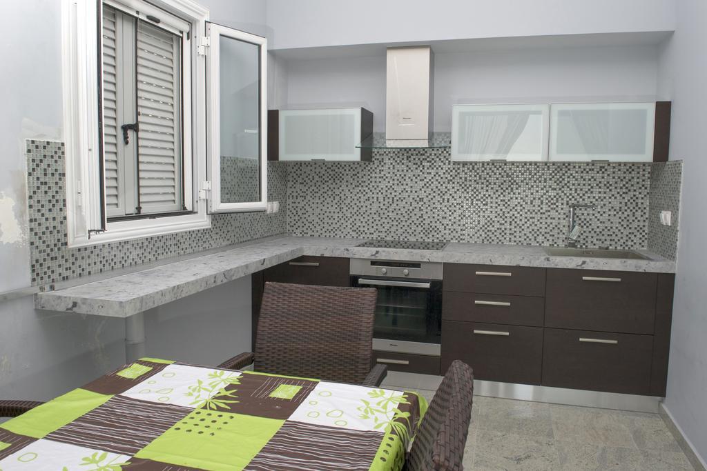 Villa Daniella Studio With Private Pool نساكيون الغرفة الصورة